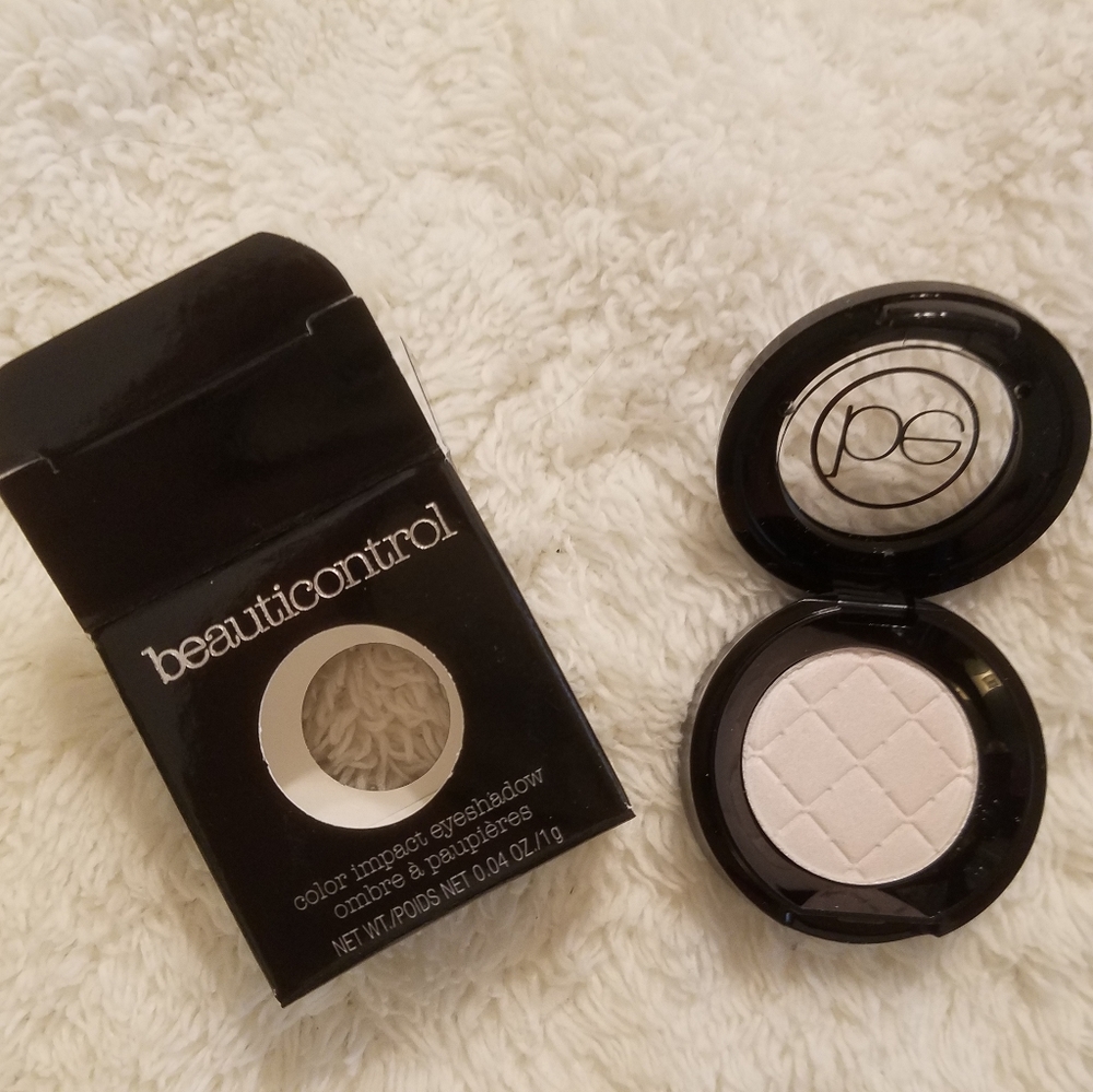 BC Color Impact Eyeshadow - Pearls